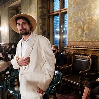 20201007010107-fafec461-la