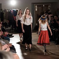 20181104193837-703070e9-me