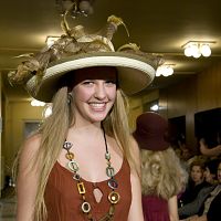 20101009-221-meluzina-m