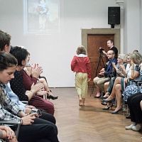 20181104164540-220a4822-me