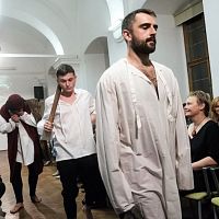 20181104164252-3c76e312-me