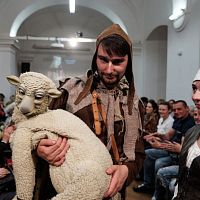 20191107214242-b27ece1d-me