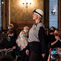 20201007131702-5e9c00cd-la