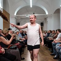 20191107213105-e538e259-me