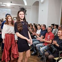 20191107224259-a1cfd797-me