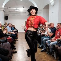 20191107221622-b3572c74-me