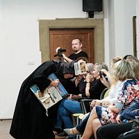 20191107223001-ec70dd62-la