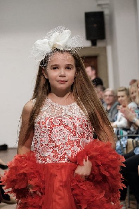 20181104170212-6c8d443d-me