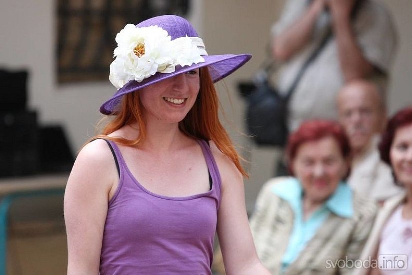 20170629215646-c7e99049-me