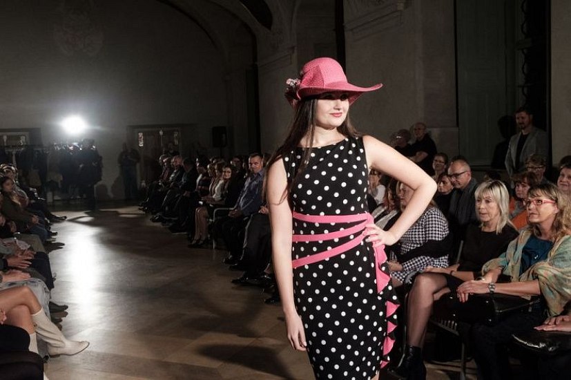 20181114192202-dc74dc2c-me