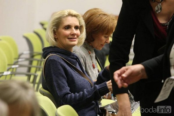 20191107225941-06ed1523-me