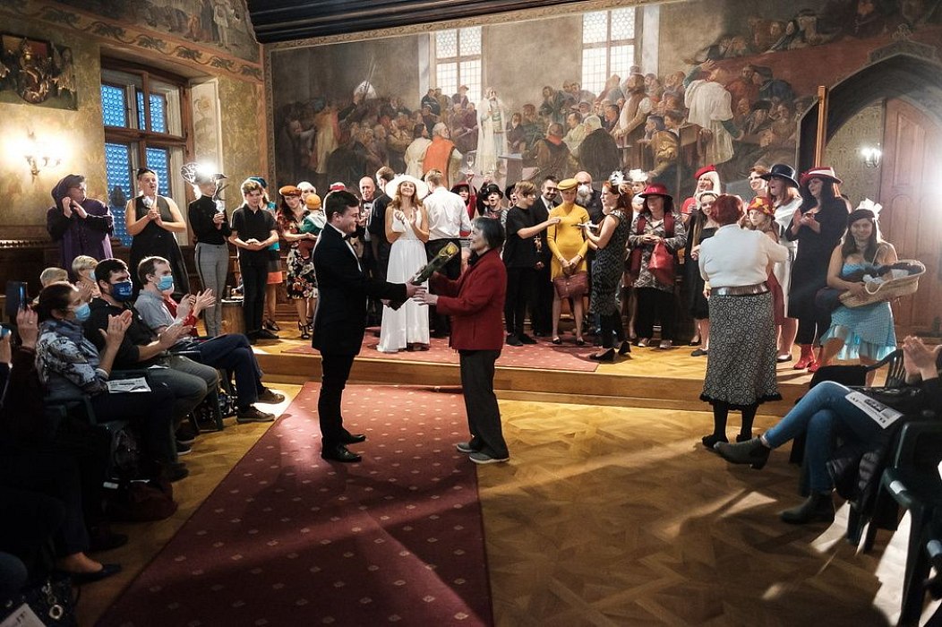 20201007132358-776b5472-la