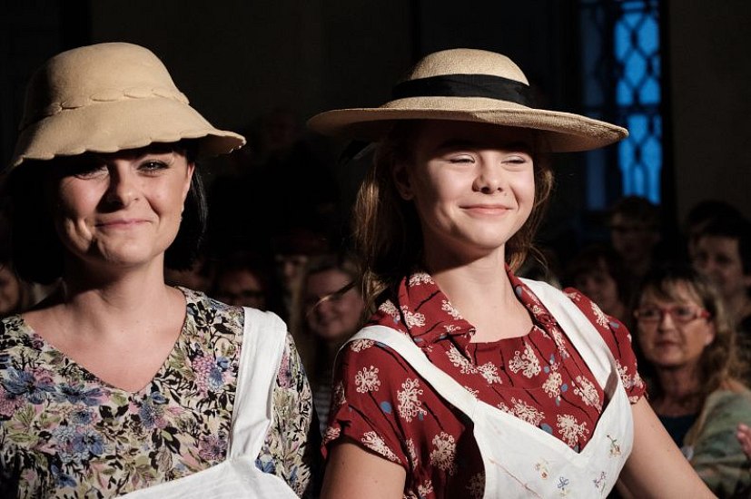 20181104194252-ba065ab1-me