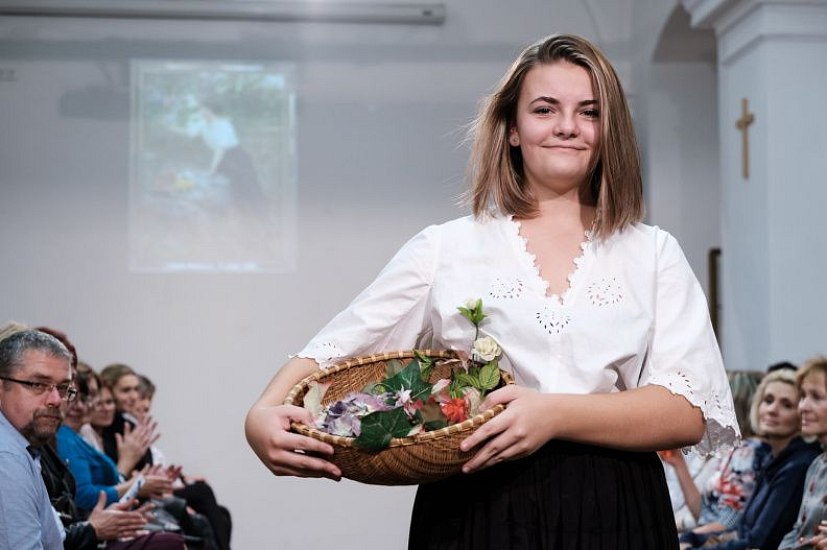 20191107223650-6fe784a4-me