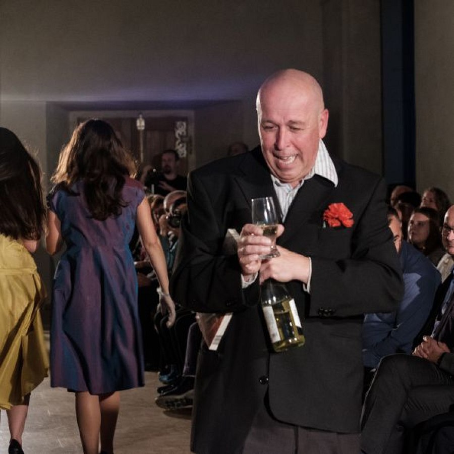 20181104195338-209141a8-me