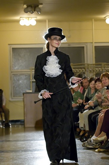 20101009-323-meluzina-m