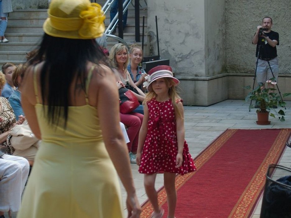 20170629215755-29ac0304-me