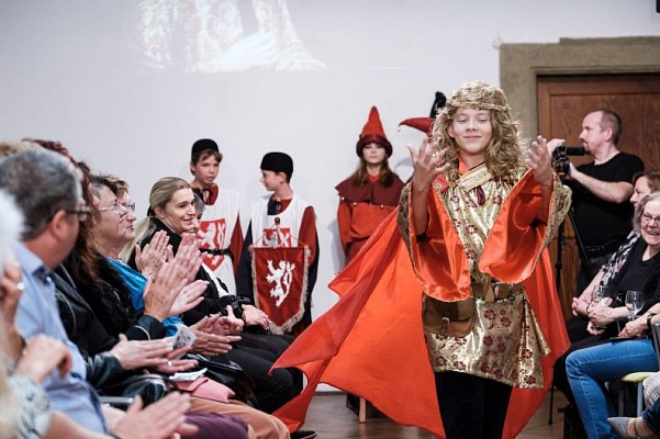 20191107214126-a1609d28-me