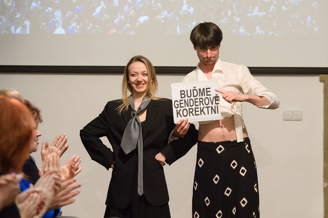 20170401172626-8c147ebc-la