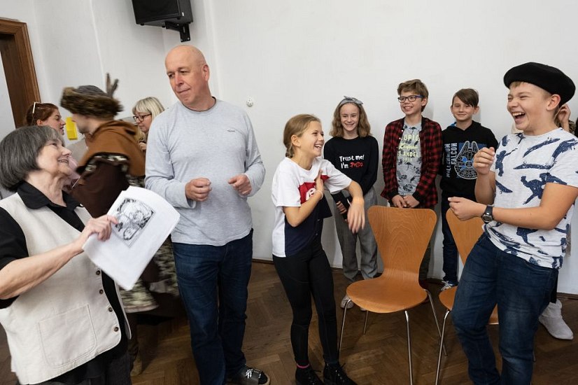 20191107203414-ff0de263-la