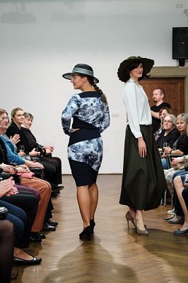 20191107210302-7595b7ec-la