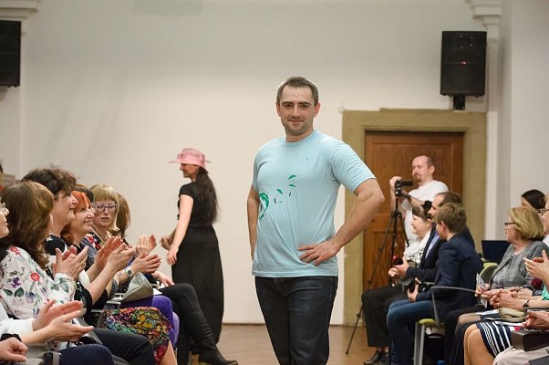 20170401173122-47bb8a8f-la