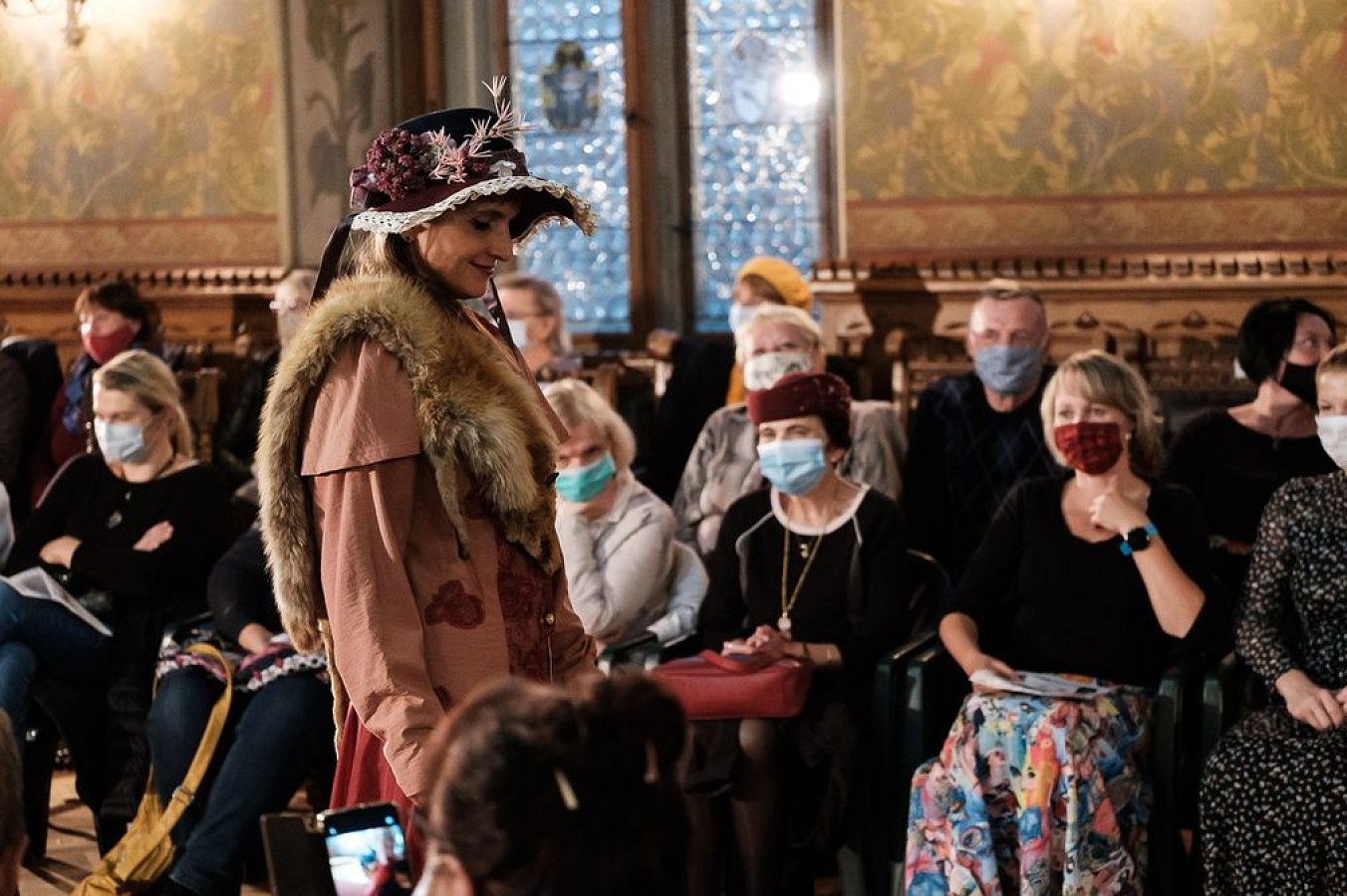 20201007005918-c85dc4c3-la