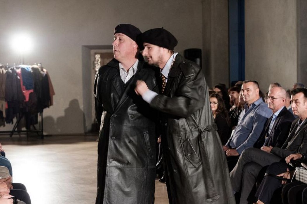 20181114191424-445e6674-me