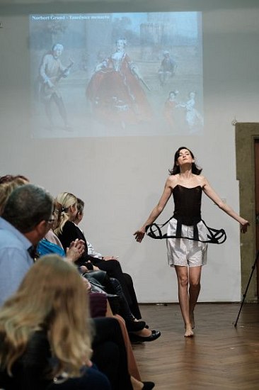 20191107223848-98227206-me