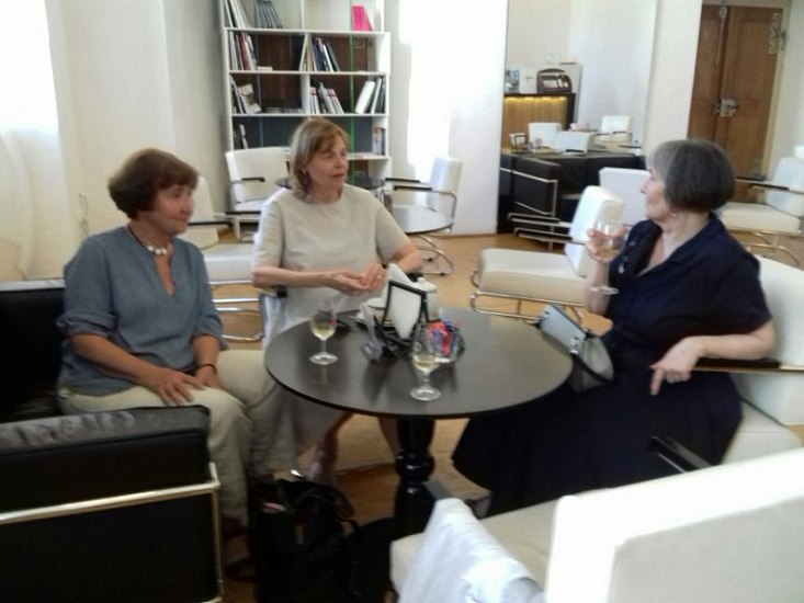 20191107232707-f4e3701b-me