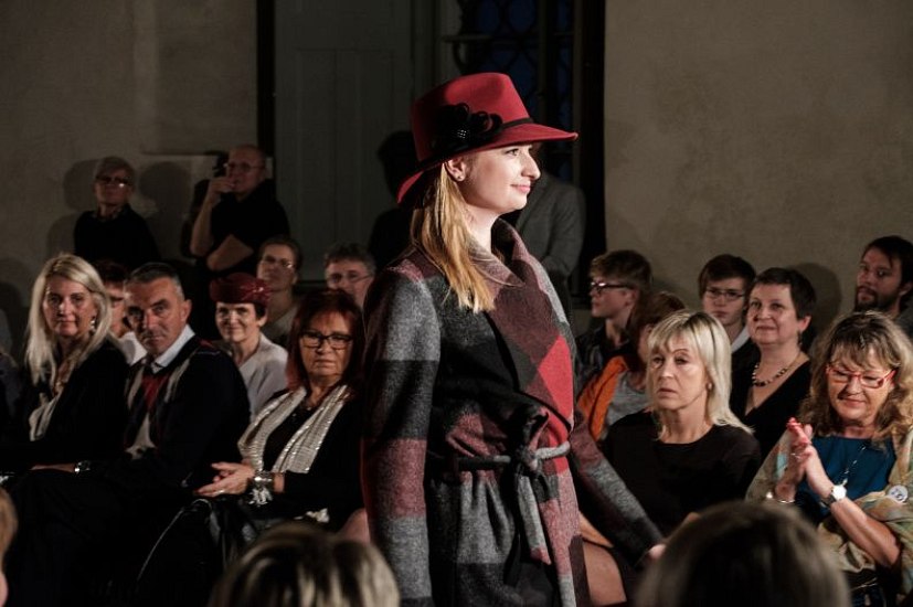 20181104200115-9e4f0f7e-me