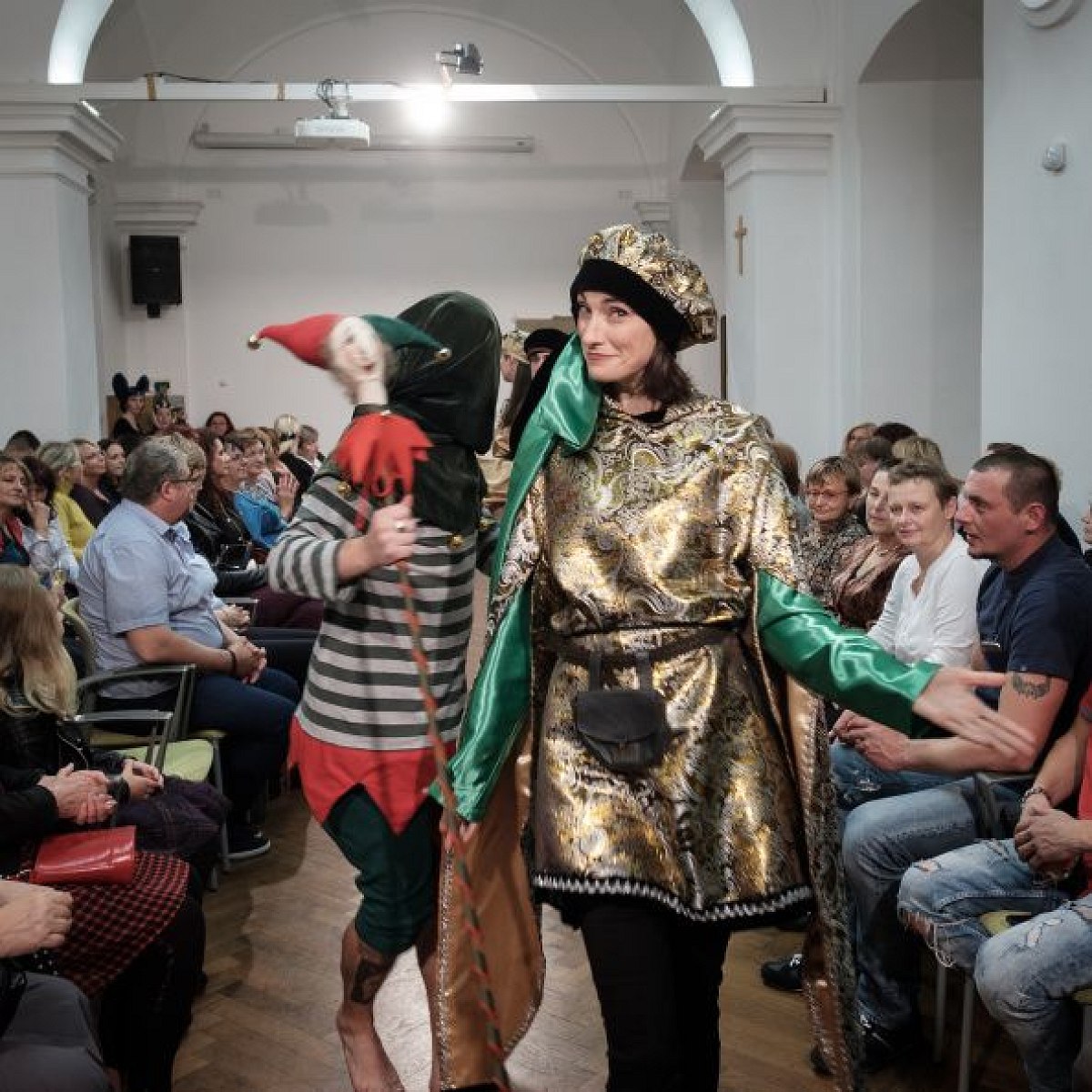 20191107214913-8e90d6a2-me