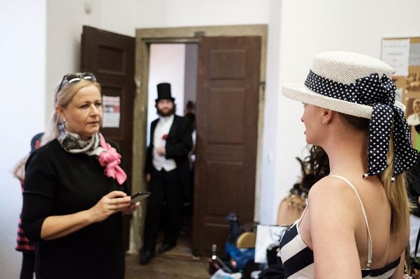 20181104145725-174a6732-me