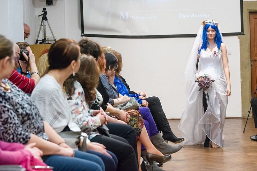 20170401173406-cf4c8ce6-me