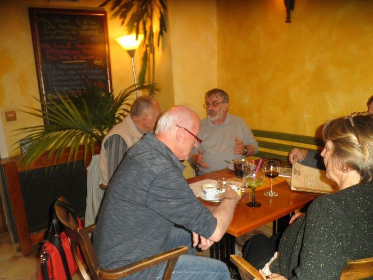 20160426235202-77a11ade-me