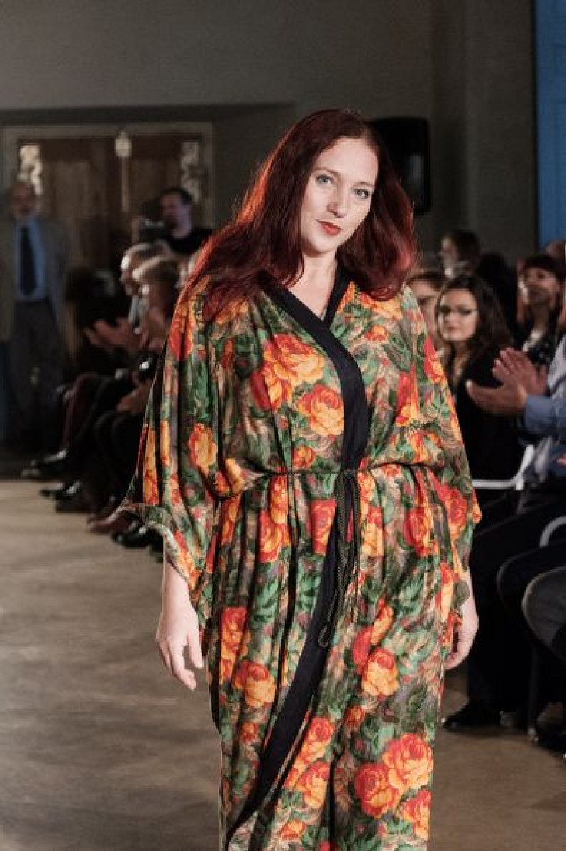 20181104193348-4a294d83-me