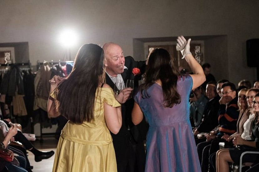 20181114191530-60d39aaa-me