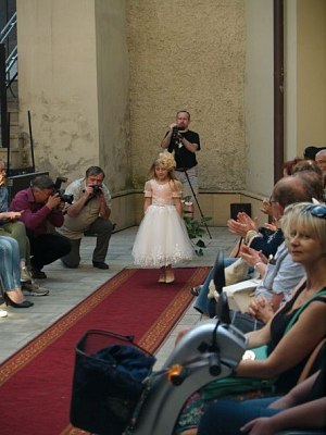 20170629231659-0a705f8b-me