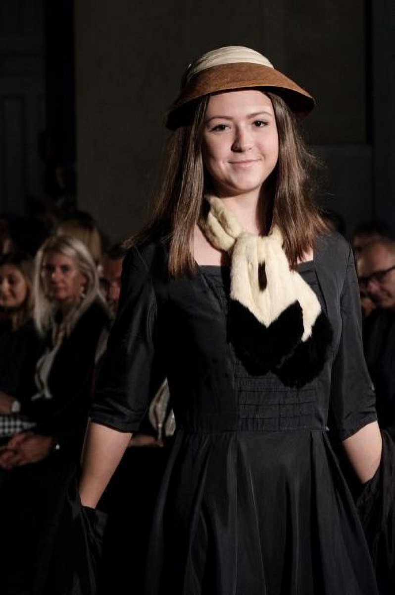 20181104194705-ac3324f1-me