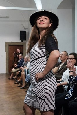 20181104163743-f4c0ad34-me