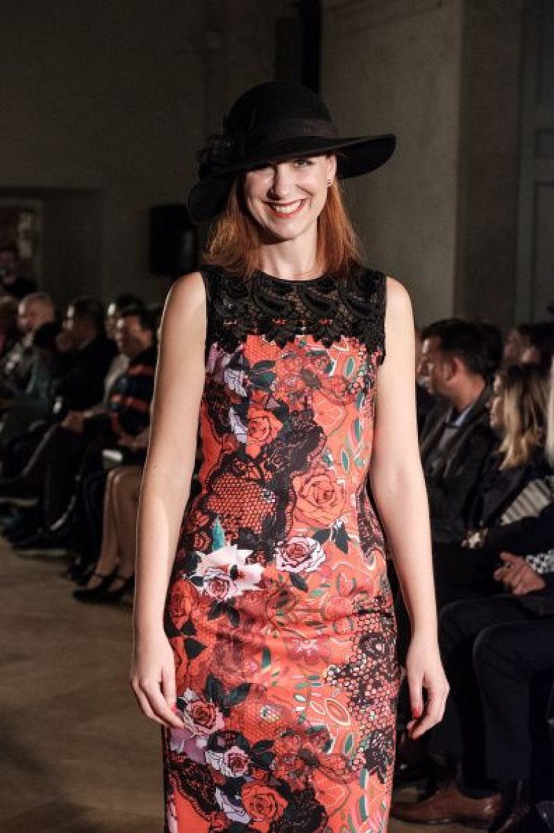 20181104200810-5c3c3560-me