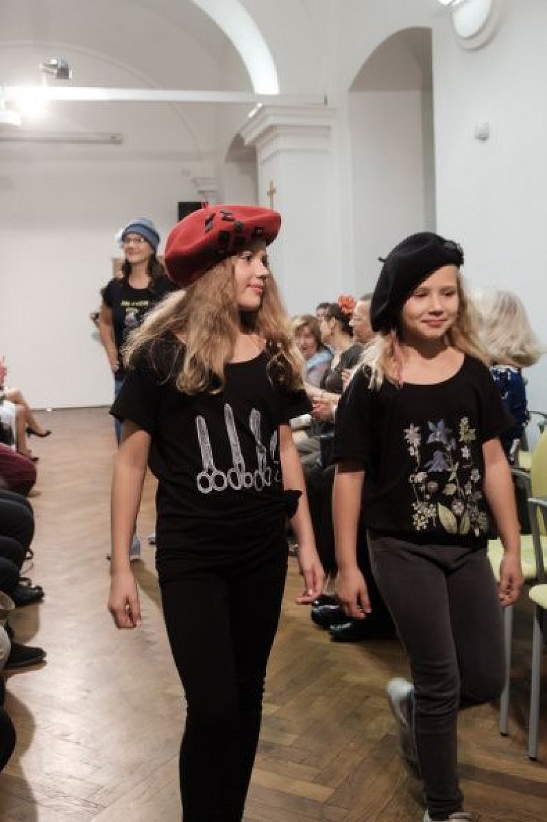 20181104162659-bc69105b-me