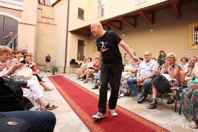 20170629215641-c8a89a1c-me