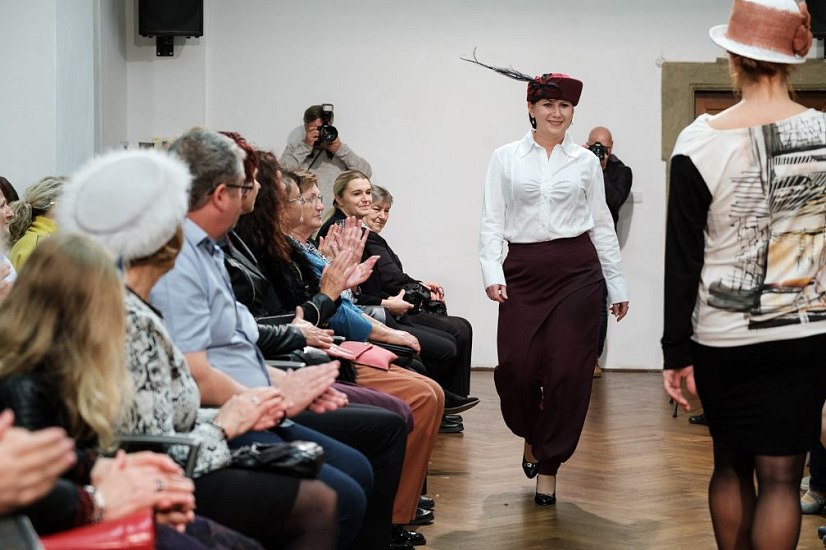 20191107205850-8b77991f-la