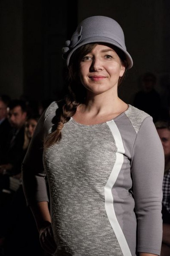 20181104200140-2328dfd9-me