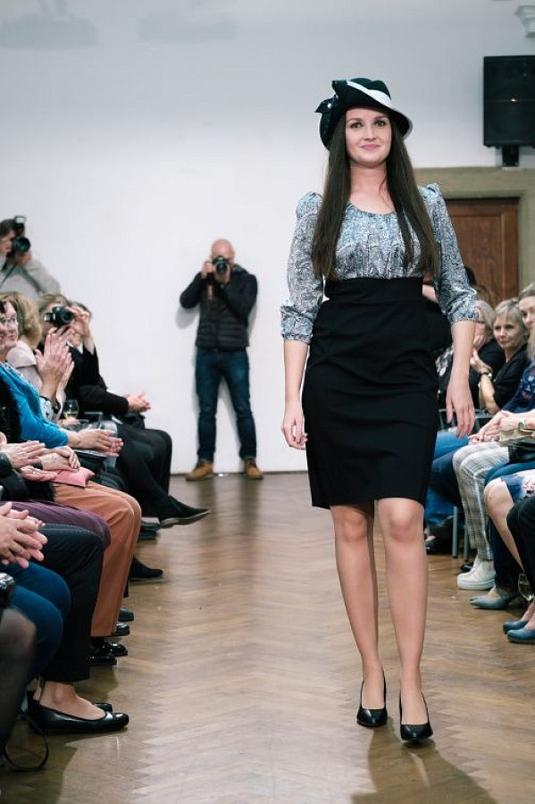 20191107205628-c6b56e3f-la