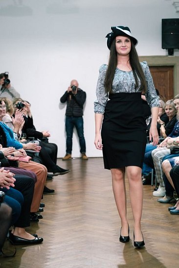 20191107205628-c6b56e3f-la