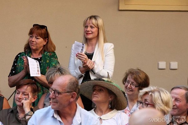 20170629232632-515a299f-me