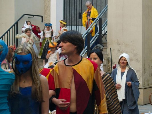 20170629232617-f2bd1336-me