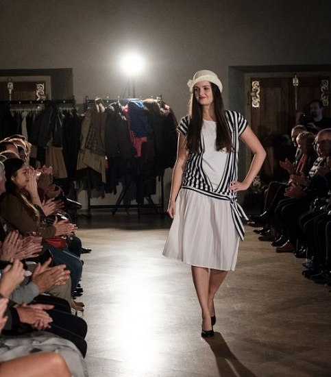 20181104193011-678116d7-me